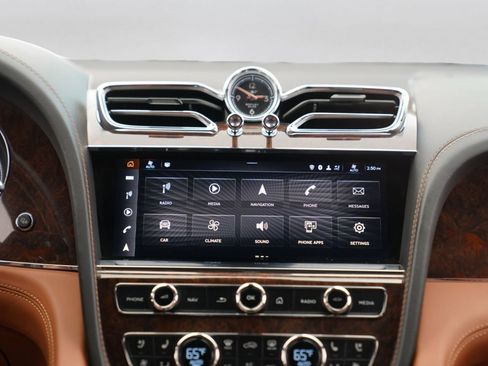 Used 2022 Bentley Bentayga Speed AWD/4WD image 28