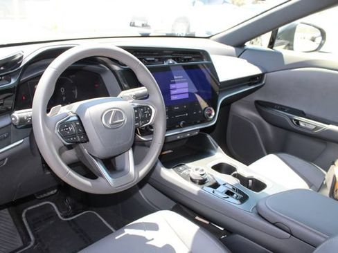 Certified 2025 Lexus RZ 300e w/ Accessory Package (Z1) FWD image 12