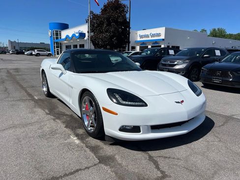 Used 2008 Chevrolet Corvette Coupe w/ Preferred Equipment Group RWD image 7