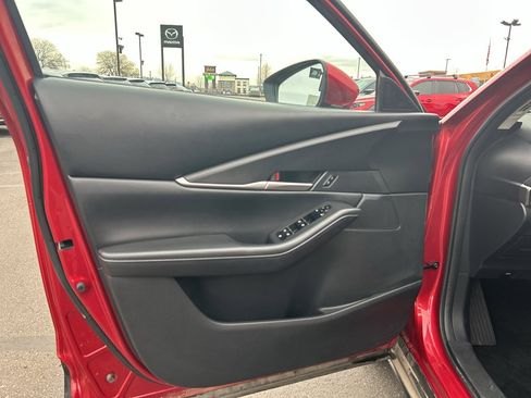 Used 2023 MAZDA CX-30 AWD 2.5 S w/ Select Package image 18