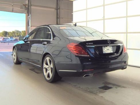 Used 2014 Mercedes-Benz S 550 Sedan w/ Premium 1 Package image 8