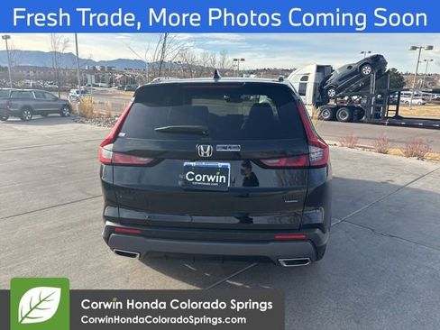 Used 2026 Honda CR-V Sport Touring image 4