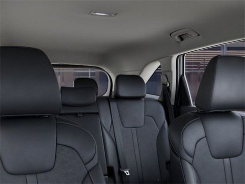 Used 2025 Kia Sorento S image 59