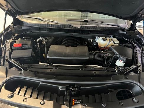 Used 2022 Chevrolet Tahoe LT w/ Luxury Package image 2