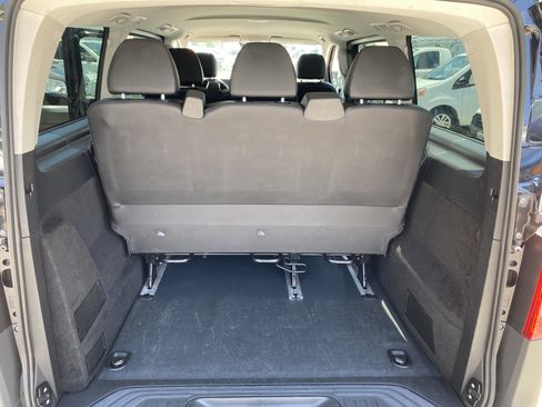 Used 2023 Mercedes-Benz Metris Passenger image 17