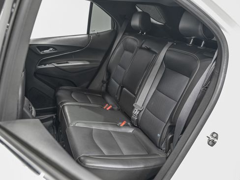 Used 2021 Chevrolet Equinox Premier image 30