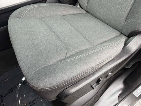 Used 2023 RAM 1500 Big Horn AWD/4WD image 28
