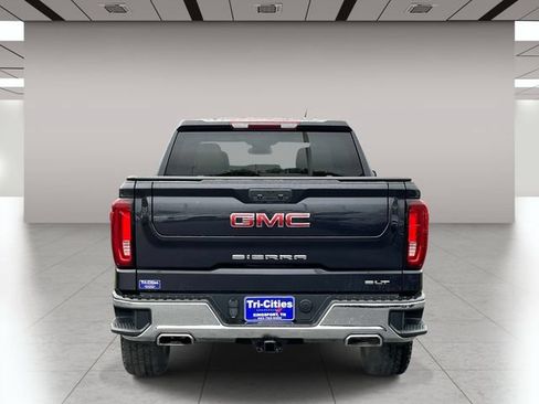 Used 2023 GMC Sierra 1500 SLT w/ SLT Premium Package AWD/4WD image 4