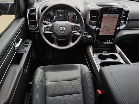 New 2026 RAM 1500 2WD Crew Cab image 9