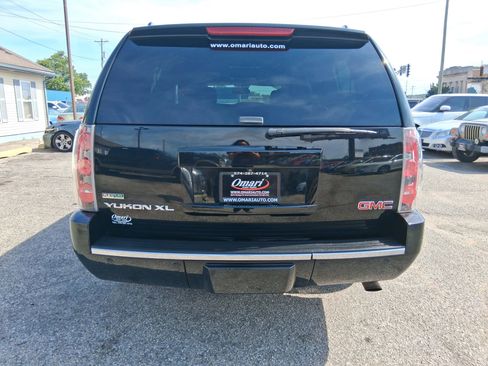 Used 2012 GMC Yukon XL Denali AWD/4WD image 8