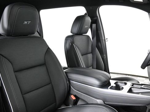 New 2025 Buick Enclave Sport Touring w/ Power Package image 23