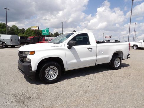 Used 2021 Chevrolet Silverado 1500 W/T w/ WT Value Package RWD image 3