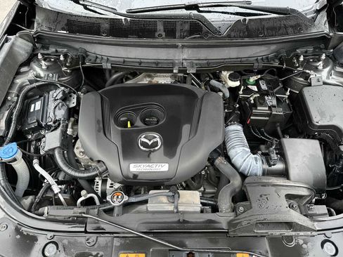 Used 2018 MAZDA CX-9 Touring w/ Touring Premium Package image 13