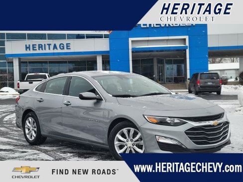 Used 2023 Chevrolet Malibu LT image 1