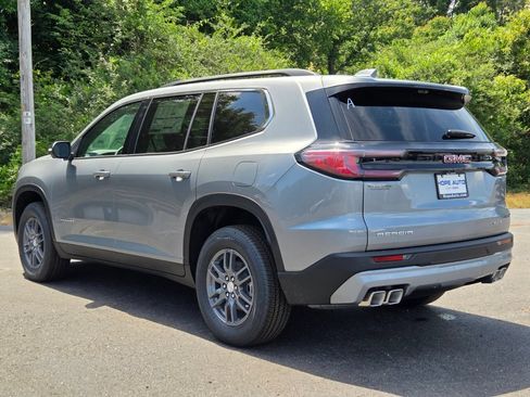New 2026 GMC Acadia Elevation FWD image 4