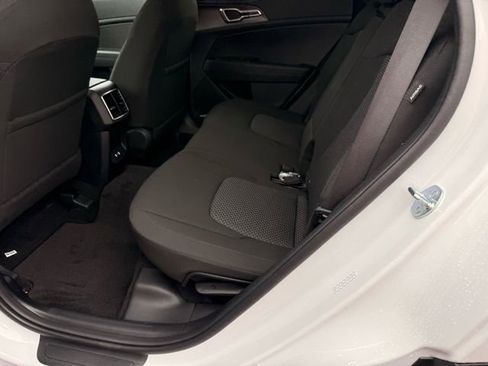 New 2026 Kia Sportage LX FWD image 10