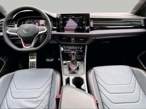 New 2026 Volkswagen Jetta GLI Autobahn FWD image 5
