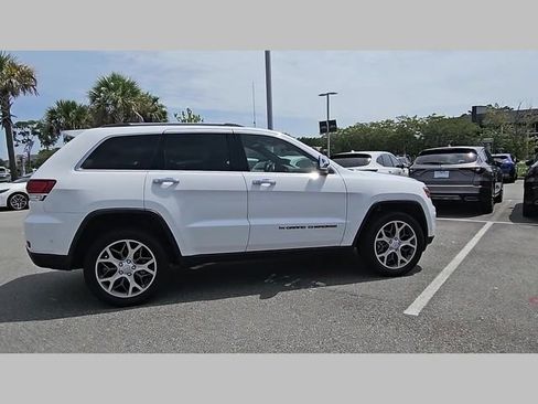 Used 2022 Jeep Grand Cherokee Limited w/ Tech Group AWD/4WD image 27