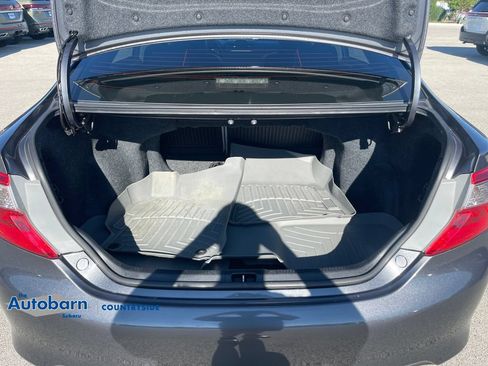 Used 2012 Toyota Camry XLE FWD image 24