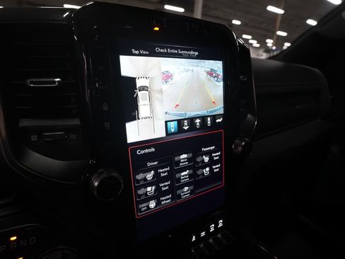 Used 2020 RAM 1500 Sport w/ Advanced Safety Group AWD/4WD image 18