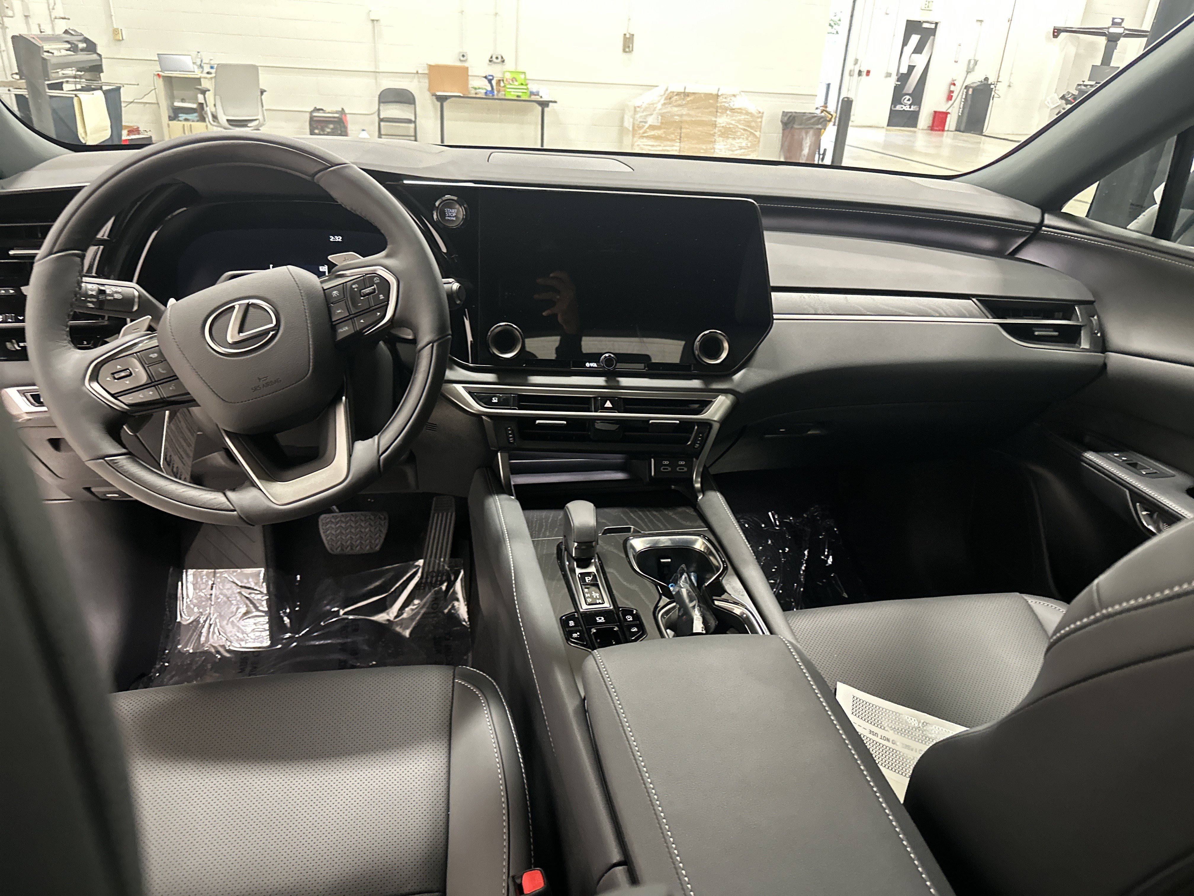 New 2026 Lexus RX 350 AWD image 18