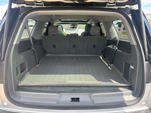 Used 2018 Lincoln Navigator L Reserve w/ Technology Package AWD/4WD image 13