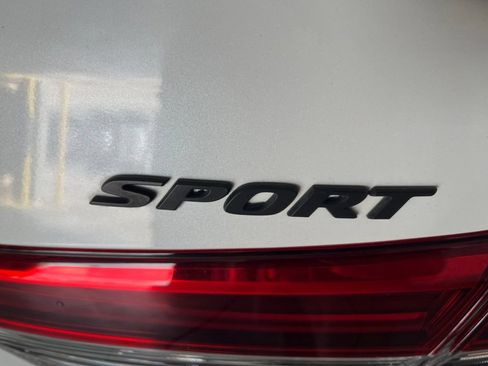 Used 2022 Honda Civic Sport image 44