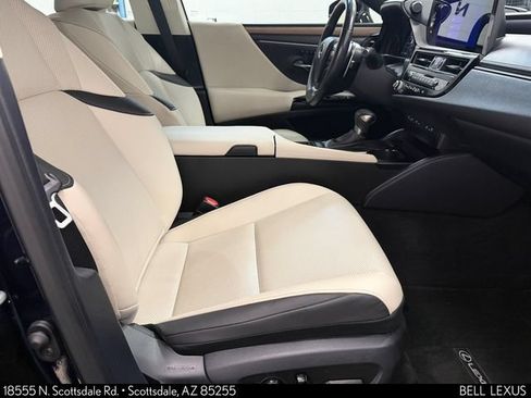 Used 2024 Lexus ES 350 w/ Premium Package FWD image 12