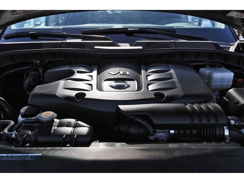 Used 2024 Nissan Armada SL w/ Captain's Chairs Package image 33