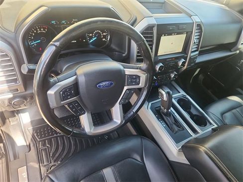 Used 2019 Ford F150 Platinum image 10
