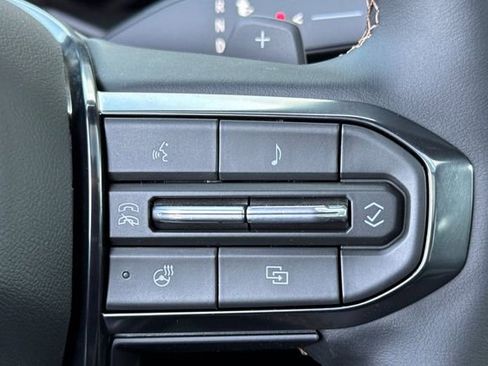 New 2026 GMC Acadia AT4 w/ Super Cruise Package AWD/4WD image 31