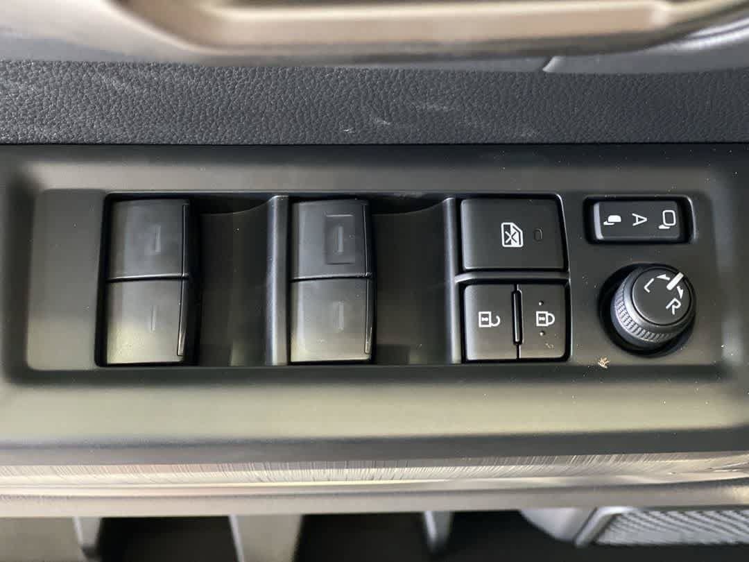 New 2026 Toyota Sequoia Platinum w/ TRD Off-Road Package AWD/4WD image 16