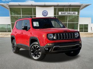 Used 2023 Jeep Renegade Latitude video 1