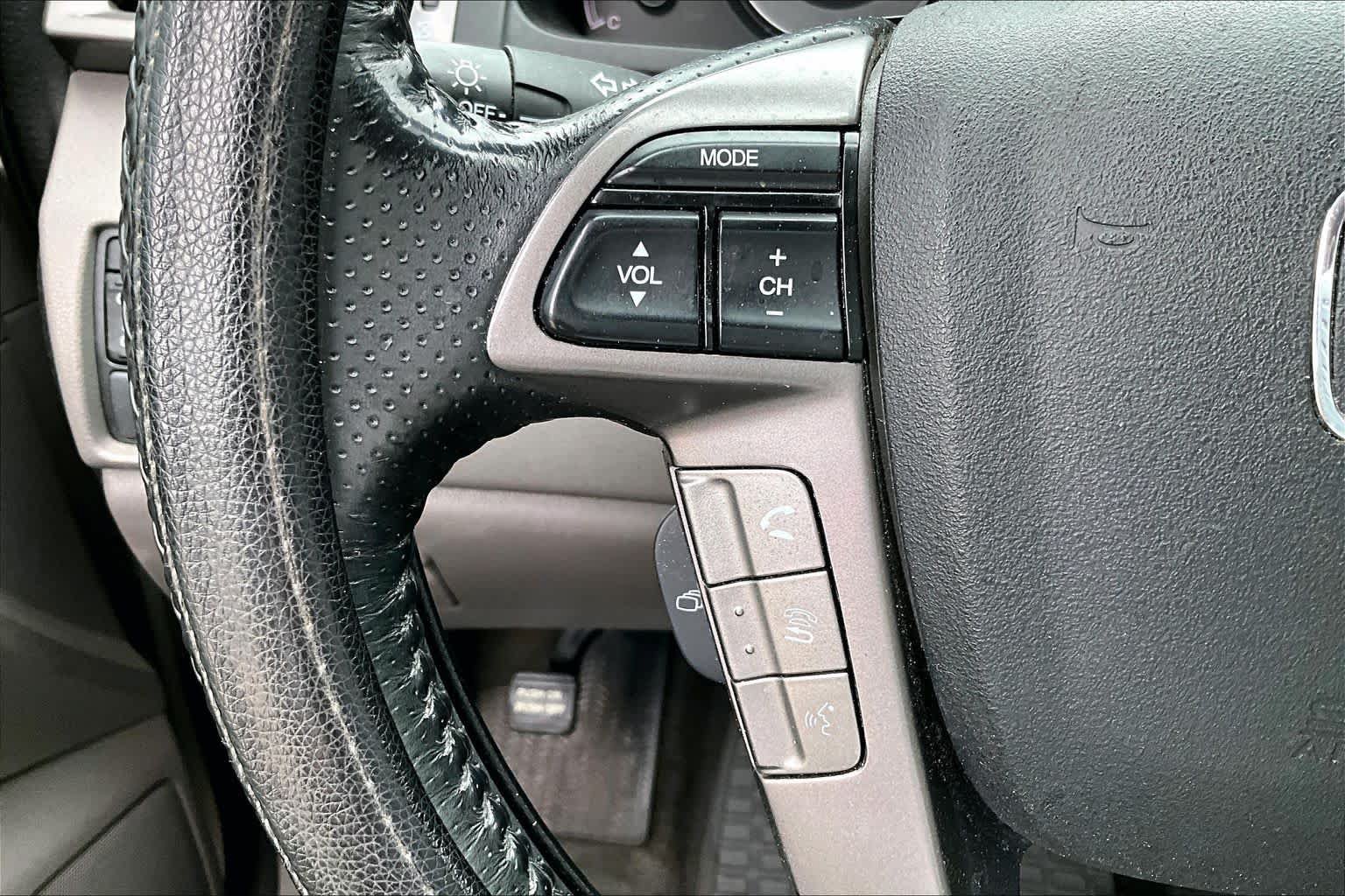 Used 2017 Honda Odyssey EX-L image 22