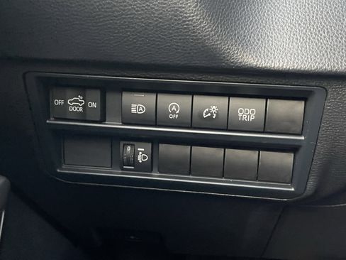 Used 2025 Toyota Tundra SR5 image 30