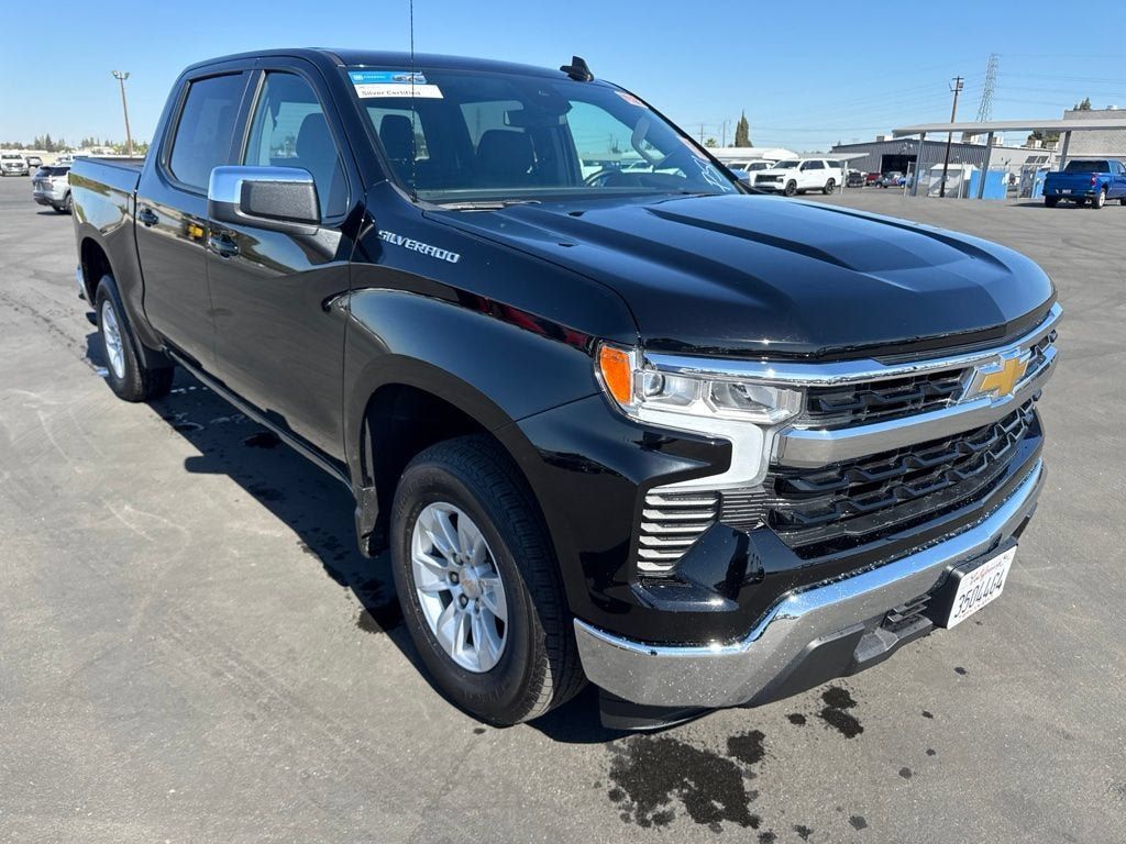 Certified 2025 Chevrolet Silverado 1500 LT RWD image 29