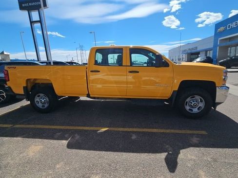 Used 2019 Chevrolet Silverado 2500 W/T image 2