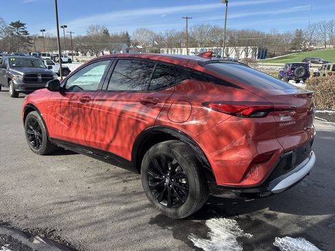 Used 2024 Buick Envista Sport Touring w/ Convenience I Package image 6