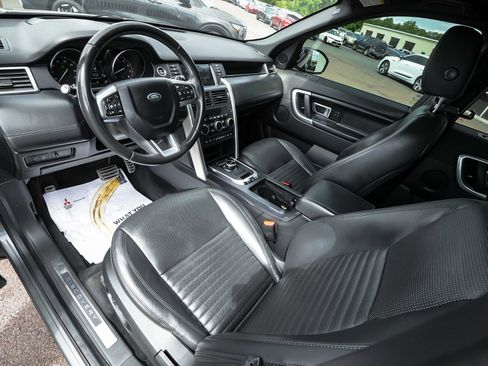 Used 2019 Land Rover Discovery Sport HSE Luxury AWD/4WD image 15