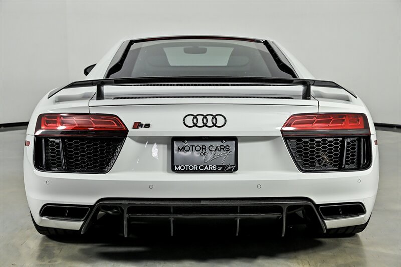 Used 2017 Audi R8 V10 plus AWD/4WD image 9