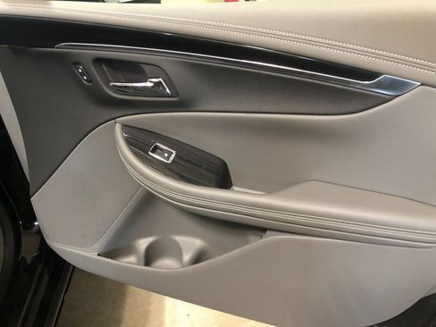 Used 2019 Chevrolet Impala LS image 17