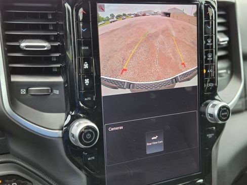 New 2026 RAM 1500 Big Horn AWD/4WD image 19