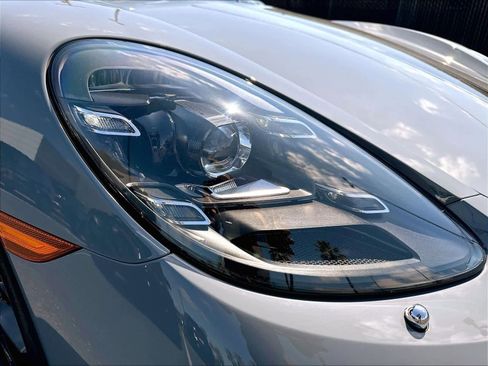 Used 2024 Porsche 718 Boxster RWD image 29