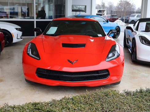 Used 2016 Chevrolet Corvette Stingray Coupe w/ 2LT Preferred Equipment Group image 3