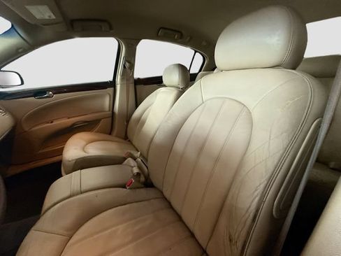Used 2007 Buick Lucerne CXL w/ Driver Confidence Package FWD image 18