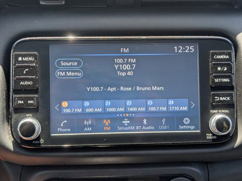 Certified 2023 Nissan Kicks SR FWD image 21