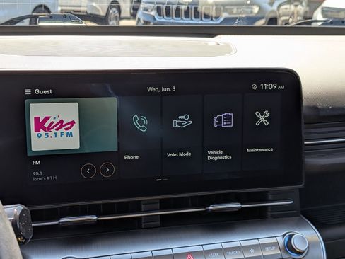 Used 2025 Hyundai Kona SEL FWD image 19