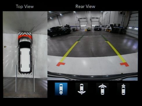 Used 2020 Chrysler Pacifica Limited w/ Quick Order Package 27H Red S image 19