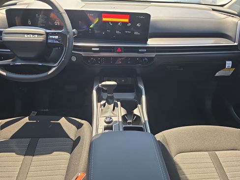 New 2026 Kia Sorento LX image 14