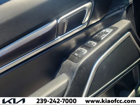 Certified 2023 Kia Telluride LX FWD image 26